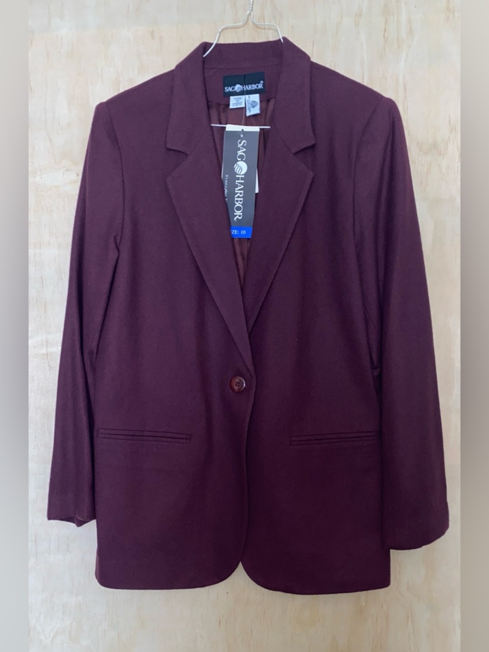 Sag Harbor 100%Pure New Wool burgundy blazer size 10P